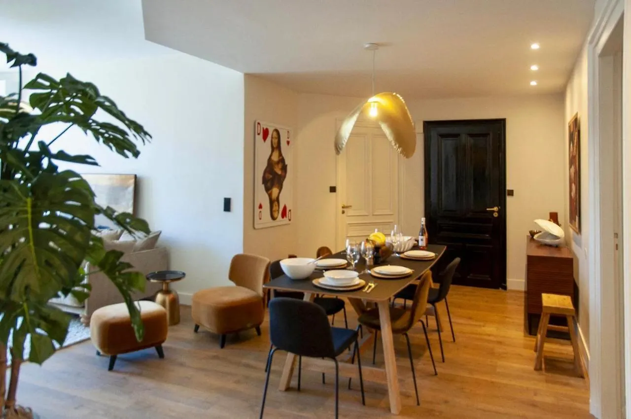 Exceptionnel! Luxueux Appartement 150 M2 Terrasse 40M2 Plein Centre 6Personnes Aix-les-Bains 0*,