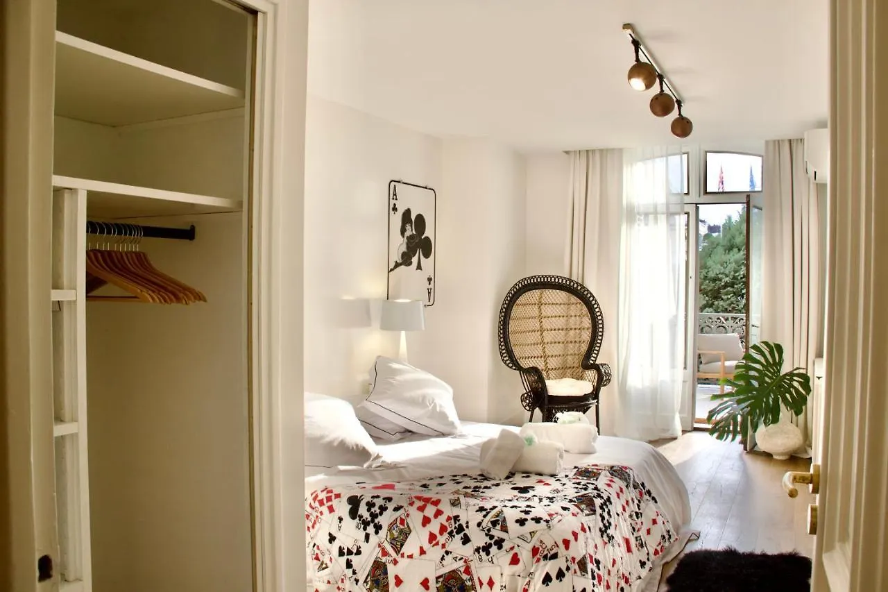 Exceptionnel! Luxueux Appartement 150 M2 Terrasse 40M2 Plein Centre 6Personnes Aix-les-Bains 0*,  Frankrig
